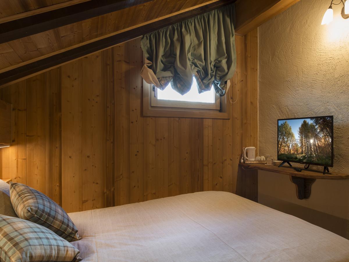 Chambres D'Hotes La Moraine Enchantee Gressan Ngoại thất bức ảnh