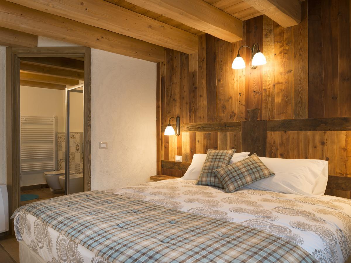 Chambres D'Hotes La Moraine Enchantee Gressan Ngoại thất bức ảnh